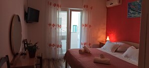 Comfort Apartment, Balcony, Partial Sea View