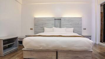 Double Room, City View | Individually decorated, individually furnished, free WiFi, bed sheets