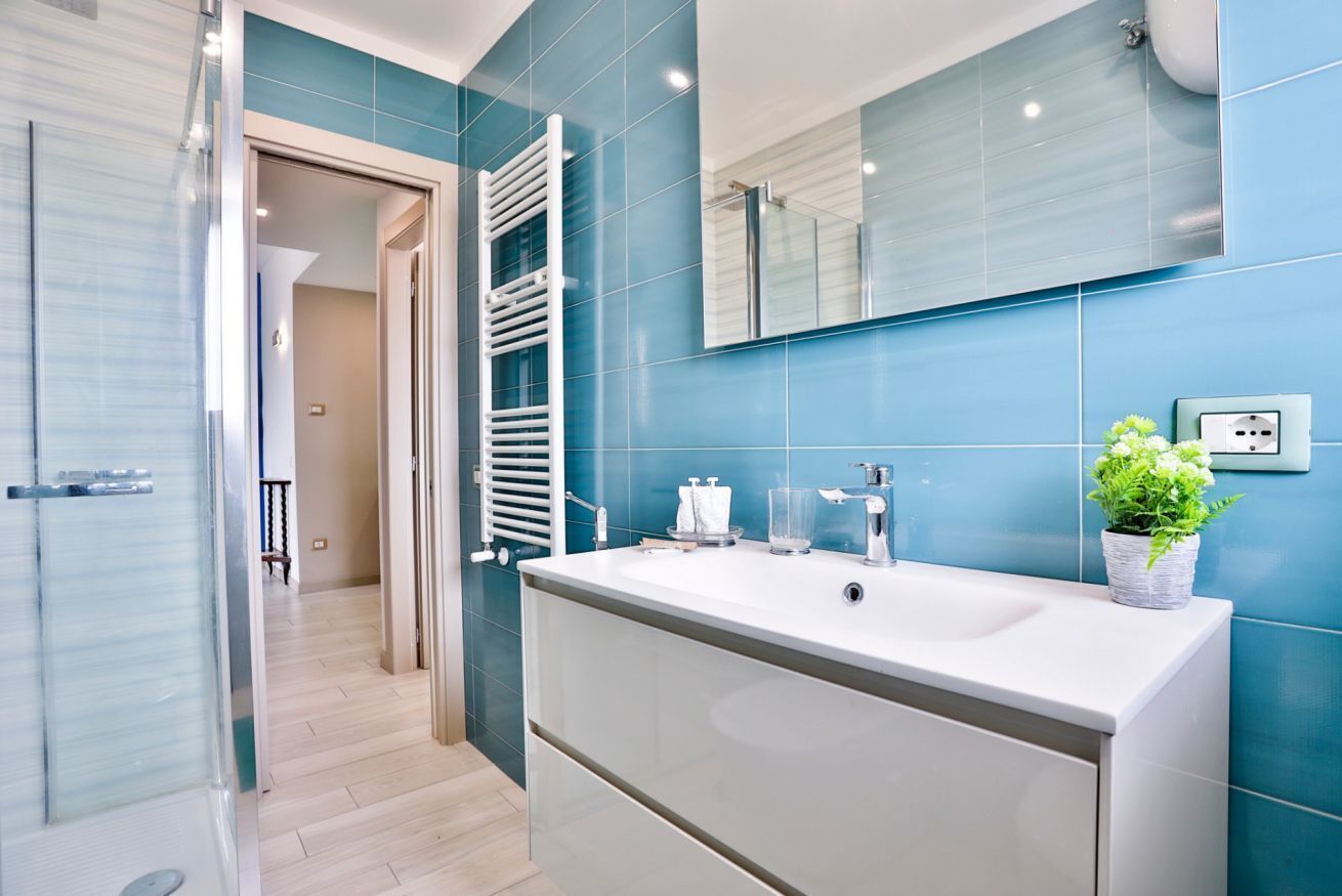 Dusche, Bidet, Handtücher