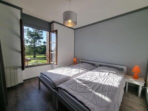 2 Schlafzimmer