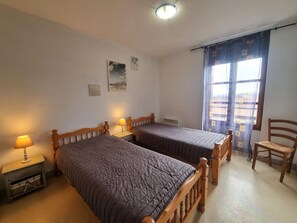 2 bedrooms, Internet