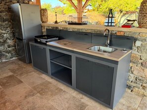 Private kitchen - Peaceful house with private pool and pets allowed (Florimont-Gaumier)