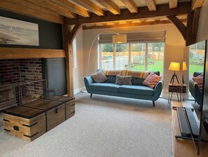 TV connectée, cheminée