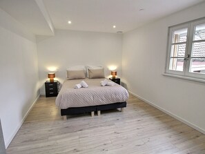 2 bedrooms, free WiFi, bed sheets