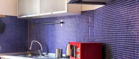Microwave, oven, dishwasher