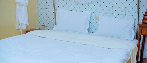 Tabla de planchar con plancha y wifi gratis