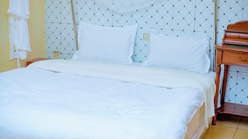 舒适双人房 | 熨斗/熨板、免费 WiFi