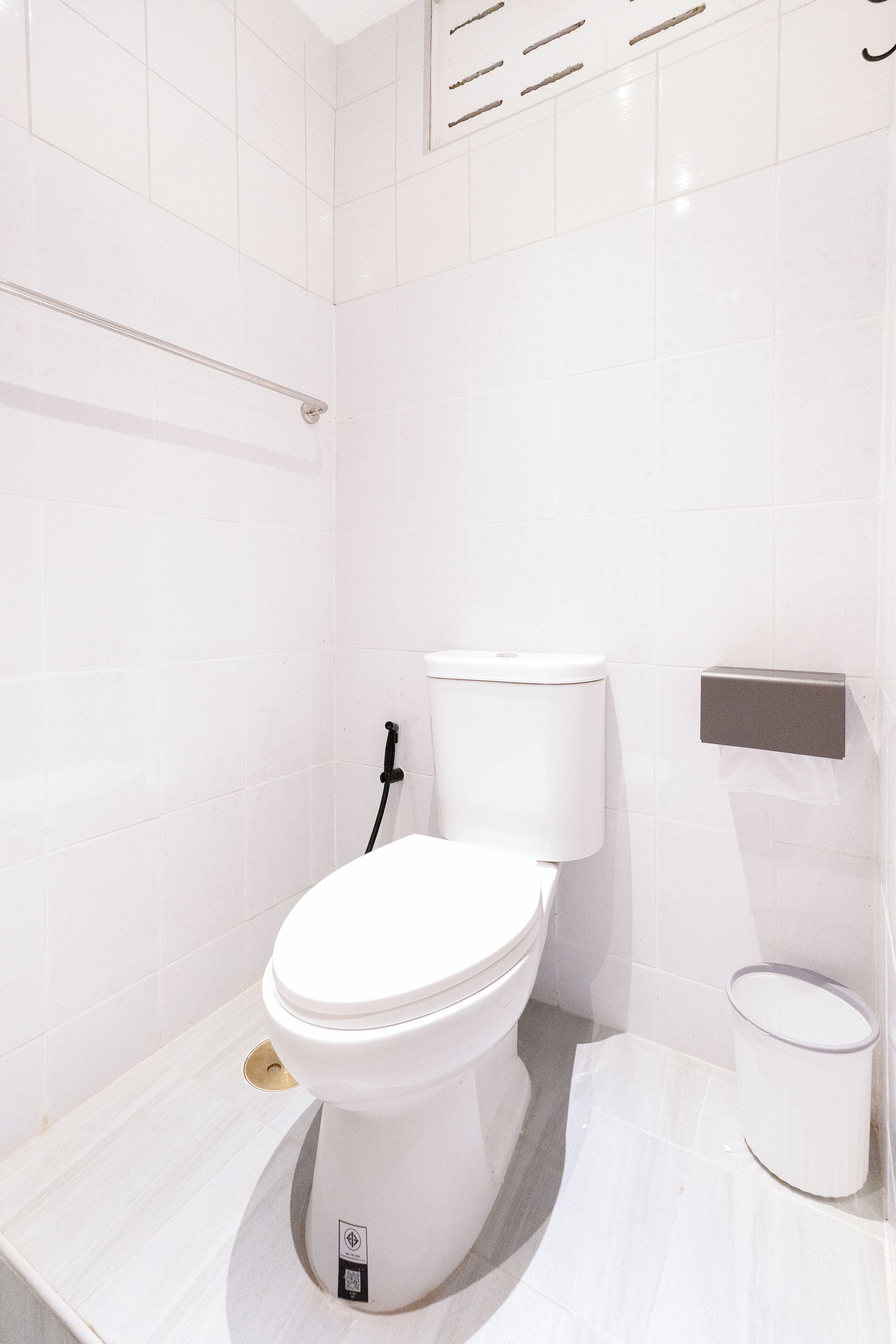 House, 2 Double Beds | Bathroom | Shower, rainfall showerhead, free toiletries, hair dryer