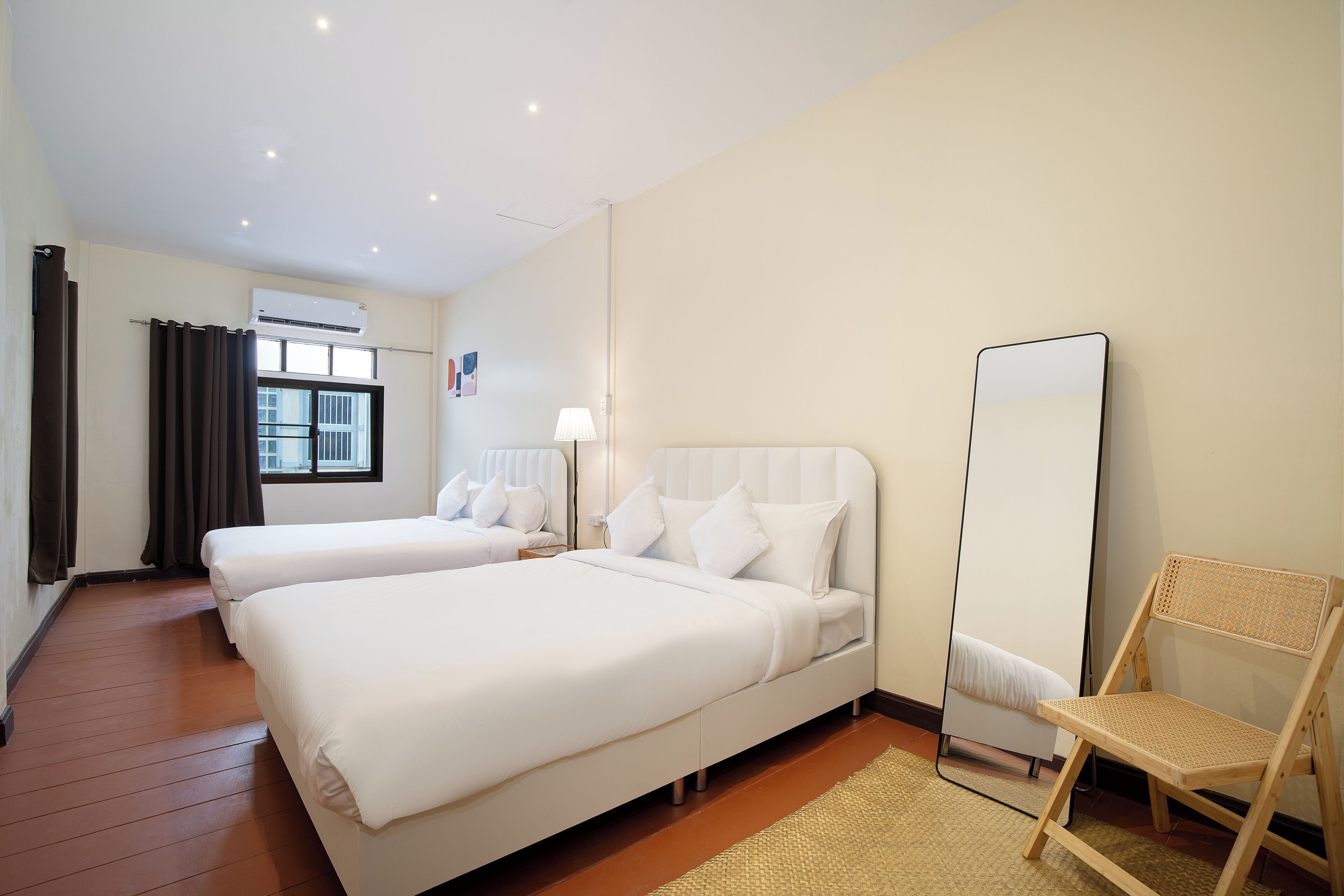 House, 2 Double Beds | Free WiFi, bed sheets