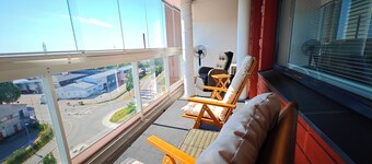 luxurious one-bedroom apartment near the city center