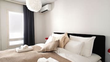 1 bedroom, in-room safe, iron/ironing board, free WiFi