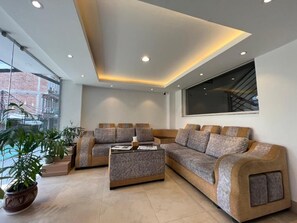 Khu tiếp khách ở sảnh