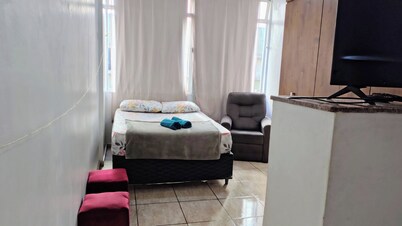 Basic apartment in the center of Juiz de Fora, easy to find.