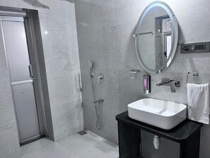 Bathroom - Harisadan Homestay (Jaipur)