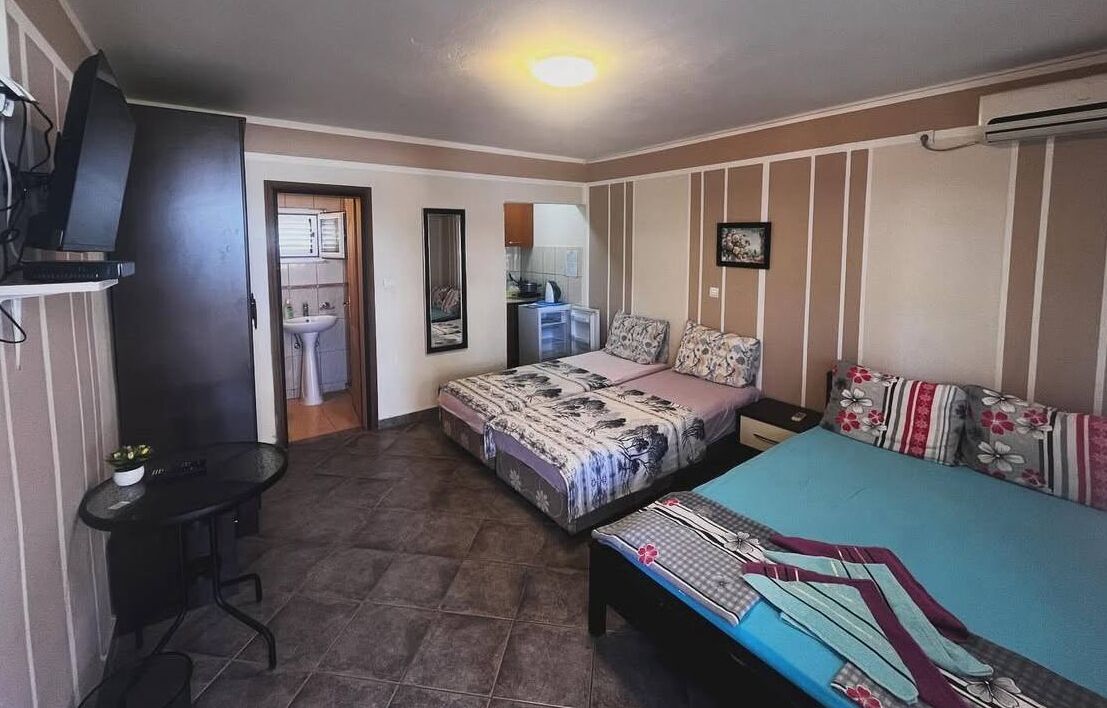 1 Schlafzimmer, Bügeleisen/Bügelbrett, kostenloses WLAN, Bettwäsche