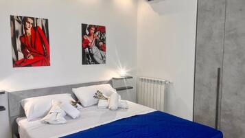 3 camere, Wi-Fi, lenzuola