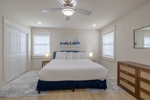 4 عدّة غرف نوم ومكواة/لوح كي وواي فاي مجانًا وملاءات أسرّة