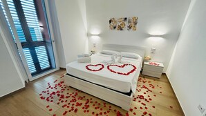 Deluxe Apartment | WiFi (free) - SMART SUITES FORLI  (Forlì)