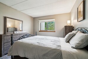 1 bedroom, Internet, bed sheets