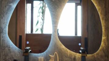 Ducha, cabezal de ducha tipo lluvia, artículos de tocador gratuitos