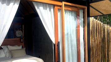 Premium bedding, down comforters, pillowtop beds, minibar