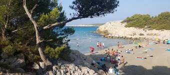 Mobile home on the Côte Bleue between Marseille and La Camargue