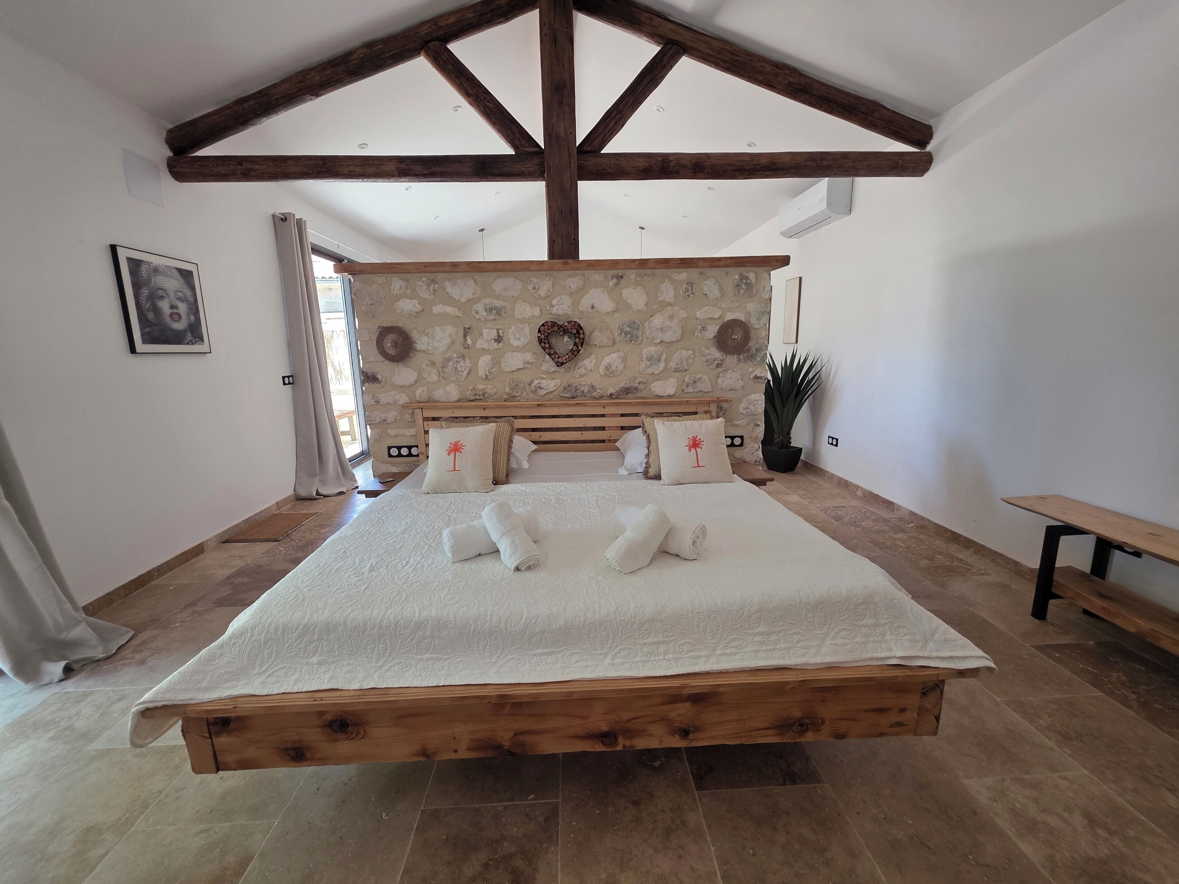 1 slaapkamer, reisbedje, gratis wifi, beddengoed