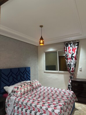 3 sovrum, strykjärn/strykbräda, gratis wi-fi och sängkläder