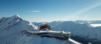 Glacier Hotel Grawand