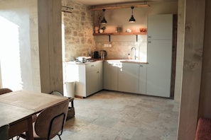 Microwave, oven