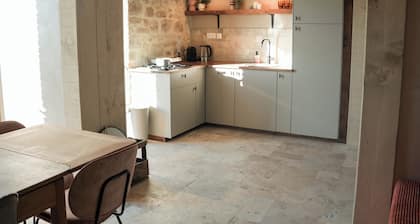 Peaceful Normandy Retreat Near D-Day Sites – Nature, Comfort & History Combined