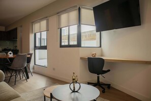 Apartment - w Astounding 1BR in San Isidro (Lima)