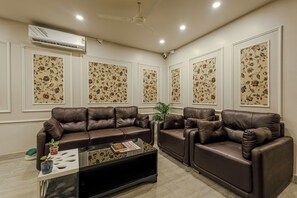 منطقة الجلوس في الردهة