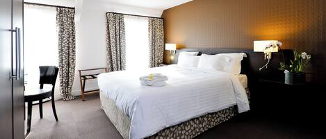 Doppel- oder Zweibettzimmer