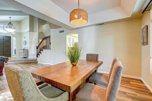 House (5 Bedrooms) | Interior - 3 Mi to Granite Reef: Spacious Retreat w/ Pool (Mesa)