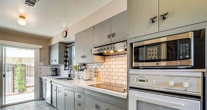 < 1 Mi to Oakland A's Park: West Sacramento Home
