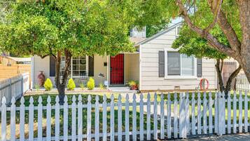 Rumah (3 Bedrooms) | Interior