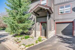 Interior - 8 Mi to Copper Mtn: Frisco Home w/ Shuttle Access (Frisco)