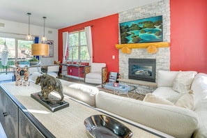 Apartment (2 Bedrooms) | Interior - 8 Mi to Copper Mtn: Frisco Home w/ Shuttle Access (Frisco)