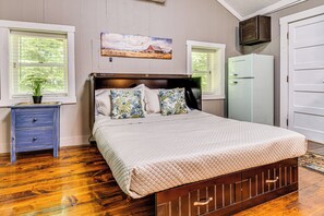 House (0 Bedroom) | Interior