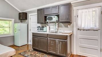 House (0 Bedroom) | Interior