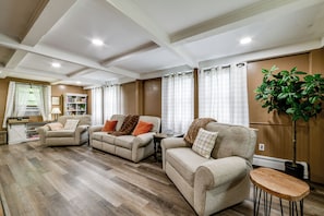 Nhà (3 Bedrooms) | Nội thất