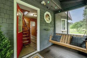 House (3 Bedrooms) | Interior - Riverfront Retreat w/ Near Boat Launch in Nineveh! (Nineveh)