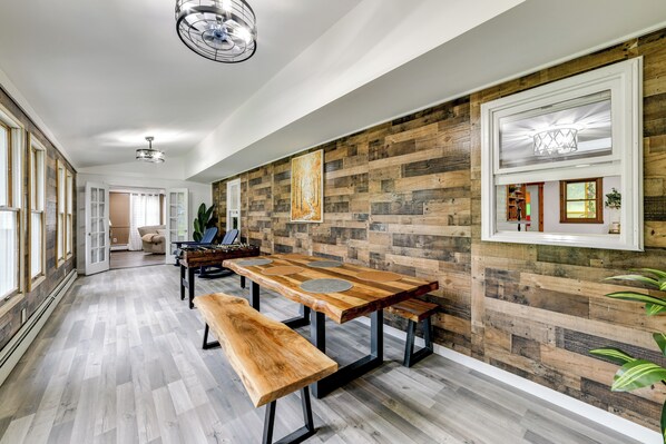 House (3 Bedrooms) | Interior - Riverfront Retreat w/ Near Boat Launch in Nineveh! (Nineveh)