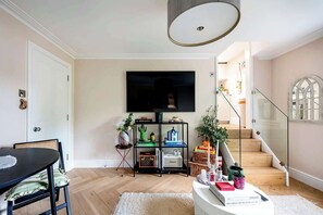 Apartment | 1 bedroom, Internet - The Light Chambers Notting Hill- by Out of Office Lifestyle (London)