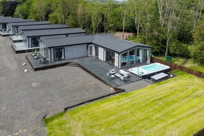 Villa | Exterior - Paddock Lodges Executive 4 Bed Villa (Perth)