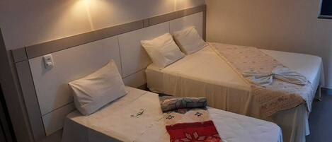 Twin Room | Free WiFi