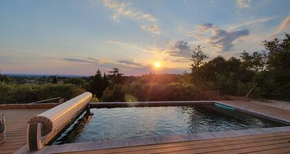 Villa contemporaine récente "Le p'tit paradis" avec piscine, cadre exceptionnel