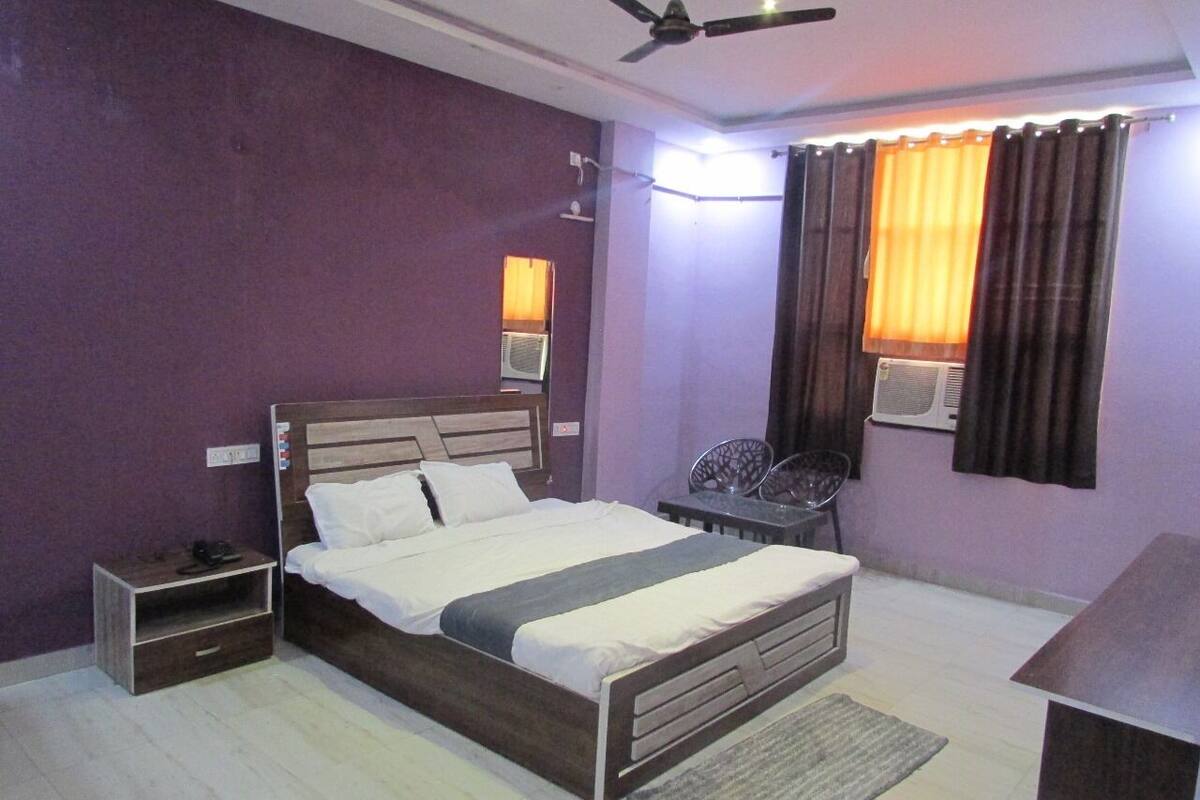 Premium Single Room