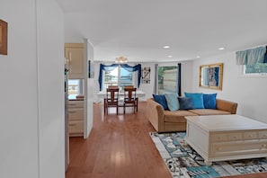 House, 3 Bedrooms | Living area | Smart TV, streaming services